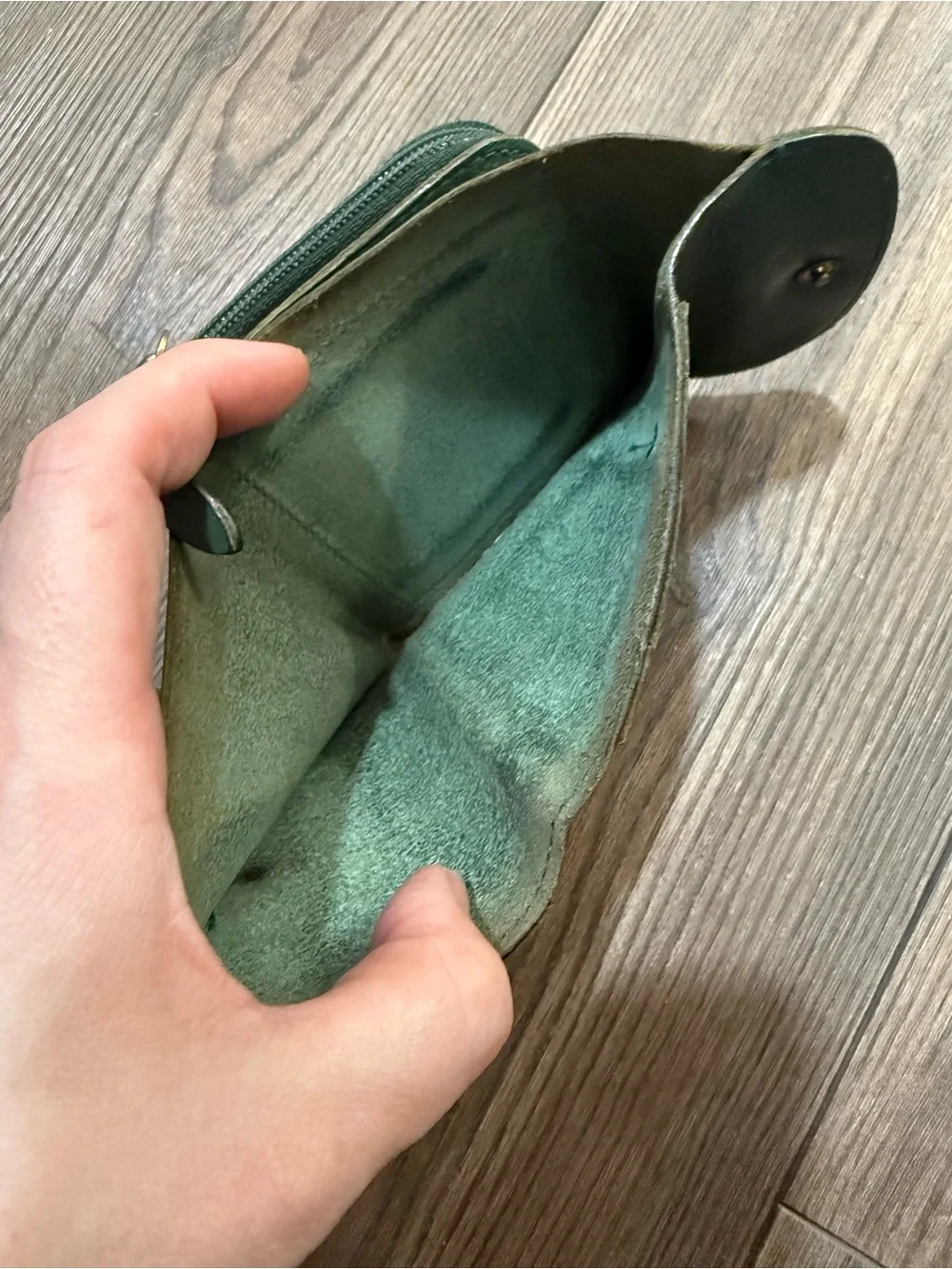 Vintage IL BISONTE Green Leather Wallet Made In Italy Zip Coin Bifold Snap